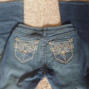 Women's Ariat Jeans as 28s